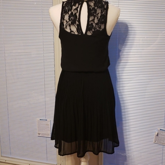 Guess Evening Dress - Absolutely Gorgeous - Picture 7 of 8